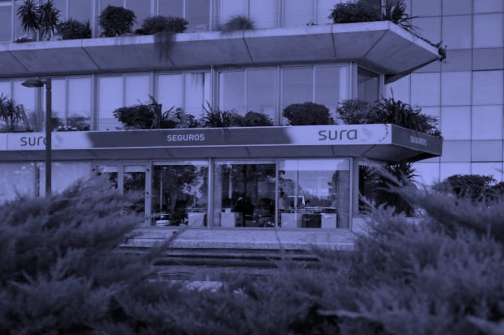 Mejorada de negativa a estable perspectiva de Seguros Sura en Uruguay