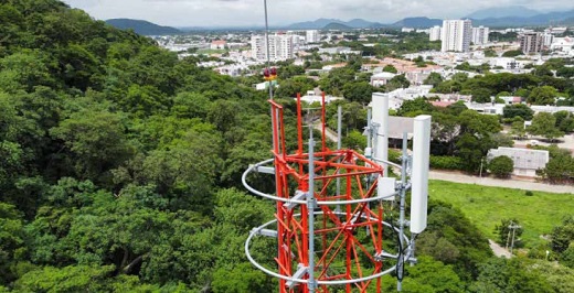 Tower One Wireless salió a levantar US$8 millones en Canadá para construcción y compra de torres