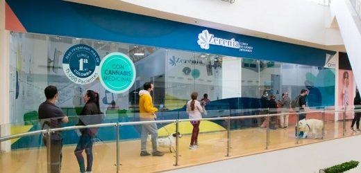 Khiron abrió una nueva clínica Zerenia y una farmacia minorista en Colombia