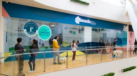 Khiron abrió una nueva clínica Zerenia y una farmacia minorista en Colombia