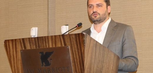 Felipe Lega deja la Dirección de la Unidad de Regulación Financiera y se va para la firma de consultoría Deloitte