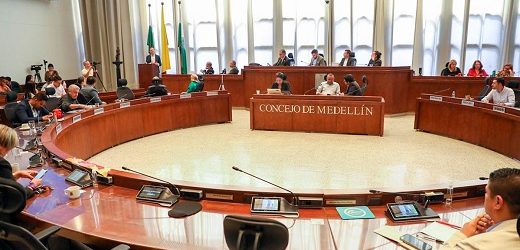 Negado, por cuarta vez, Vo.Bo. a Empresas Públicas de Medellín para que venda su 50% de participación en UNE
