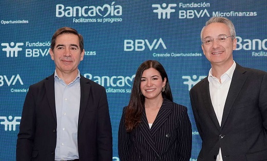 Bbva y Bancamía amplían a 100 las becas para jóvenes vulnerables en Colombia