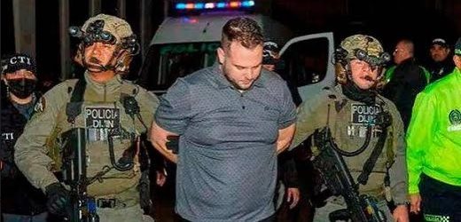 Revocadas en E.U. certificación y la licencia al bróker financiero John Poulos, acusado de asesinato de DJ Valentina Trespalacios