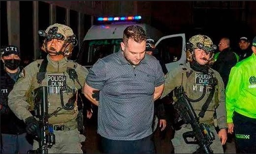 Revocadas en E.U. certificación y la licencia al bróker financiero John Poulos, acusado de asesinato de DJ Valentina Trespalacios