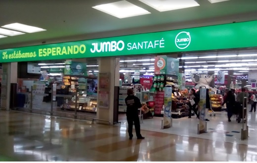 Por incumplimiento en la factura electrónica, la Dian cerró por tres días el almacén Jumbo del Centro Comercial Santafé en Bogotá