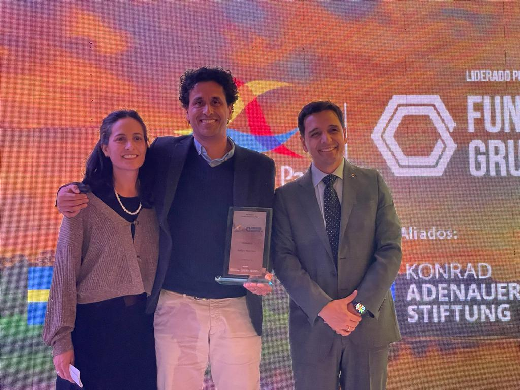Premio Emprender
