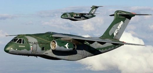 Colombia está lista para comprar tres aviones militares Embraer KC-390 Millennium a Brasil, aunque plata no hay ni para medicamentos en las EPS
