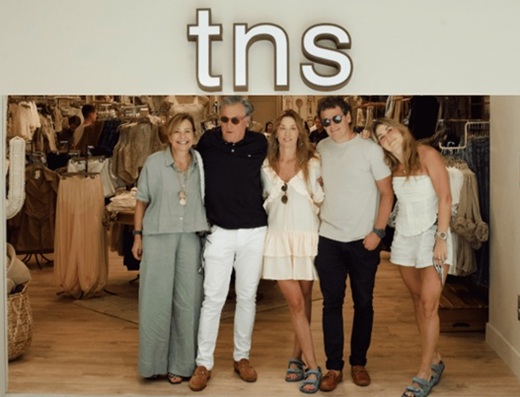 Compañía colombiana de moda Tennis abrió tienda en “Aventura Mall” (complejo comercial de Miami)