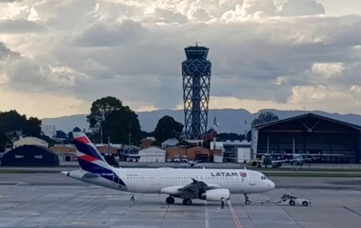 Banco de Desarrollo CAF aprobó US$300 millones para modernizar los aeropuertos de Colombia
