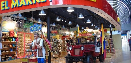 L Catterton (dueño de Louis Vuitton) y El Market y Globoshops crearon holding colombiano para 77 tiendas de misceláneos, droguerías y chocolaterías (Astor)      