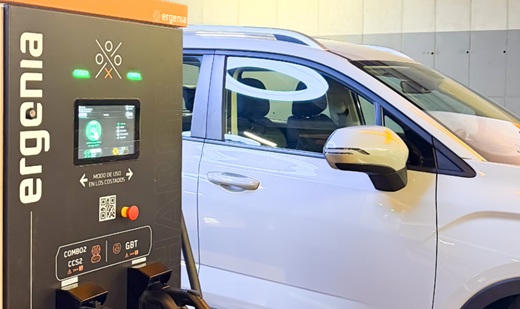 Ergenia puso en operación estaciones de carga inteligente para vehículos eléctricos en Multiplaza Bogotá