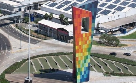 Tecnoglass le metió otros 100 millones de dólares a su intento de rescatar de la debacle a sus acciones: eleva la recompra a 250 millones de dólares