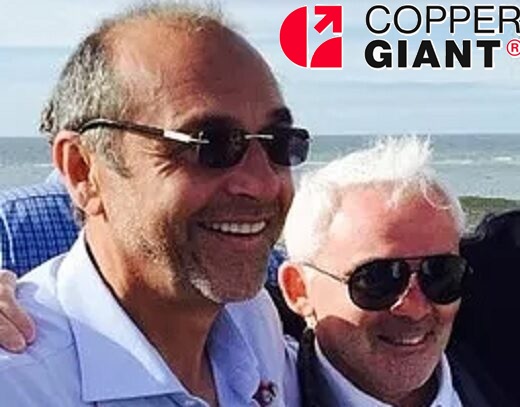 A Copper Giant (de Frank Giustra, Serafino Iacono y Federico Restrepo), le fue asignado el bloque aurífero-curífero Chaparral (Bloque 39), en el Tolima